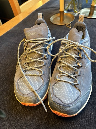 Ladies jack wolfskin walking - ladies,