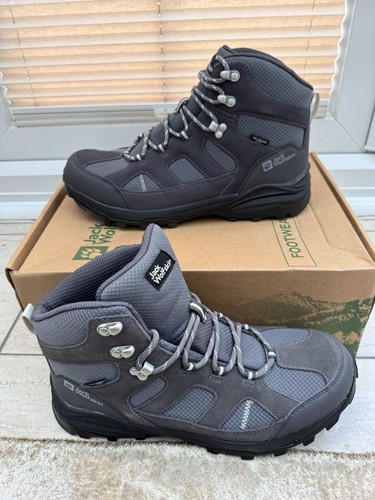 Brand new jack wolfskin trail - jack,